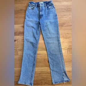 Abercrombie & Fitch The 90’s Straight Ultra High Rise Jeans